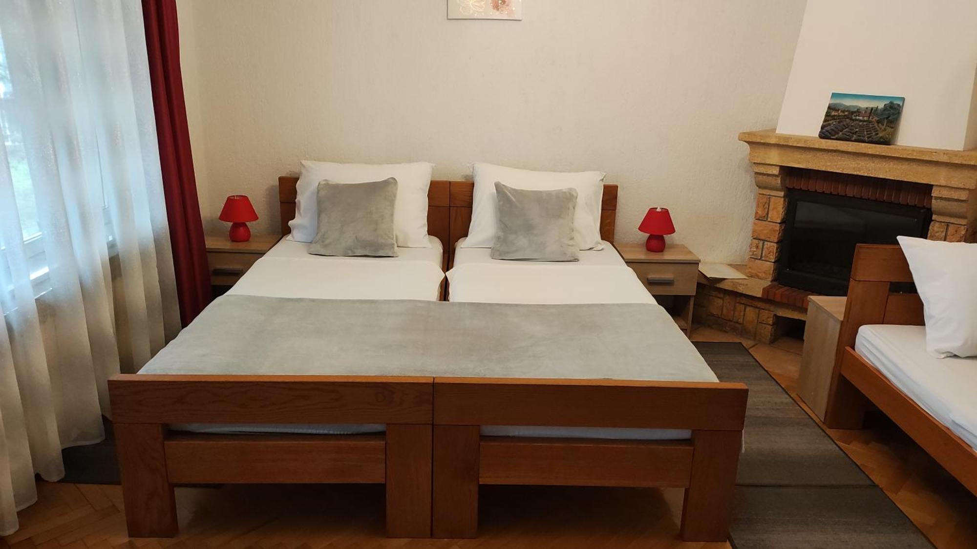 House Bogovic Appartement Karlovac Buitenkant foto