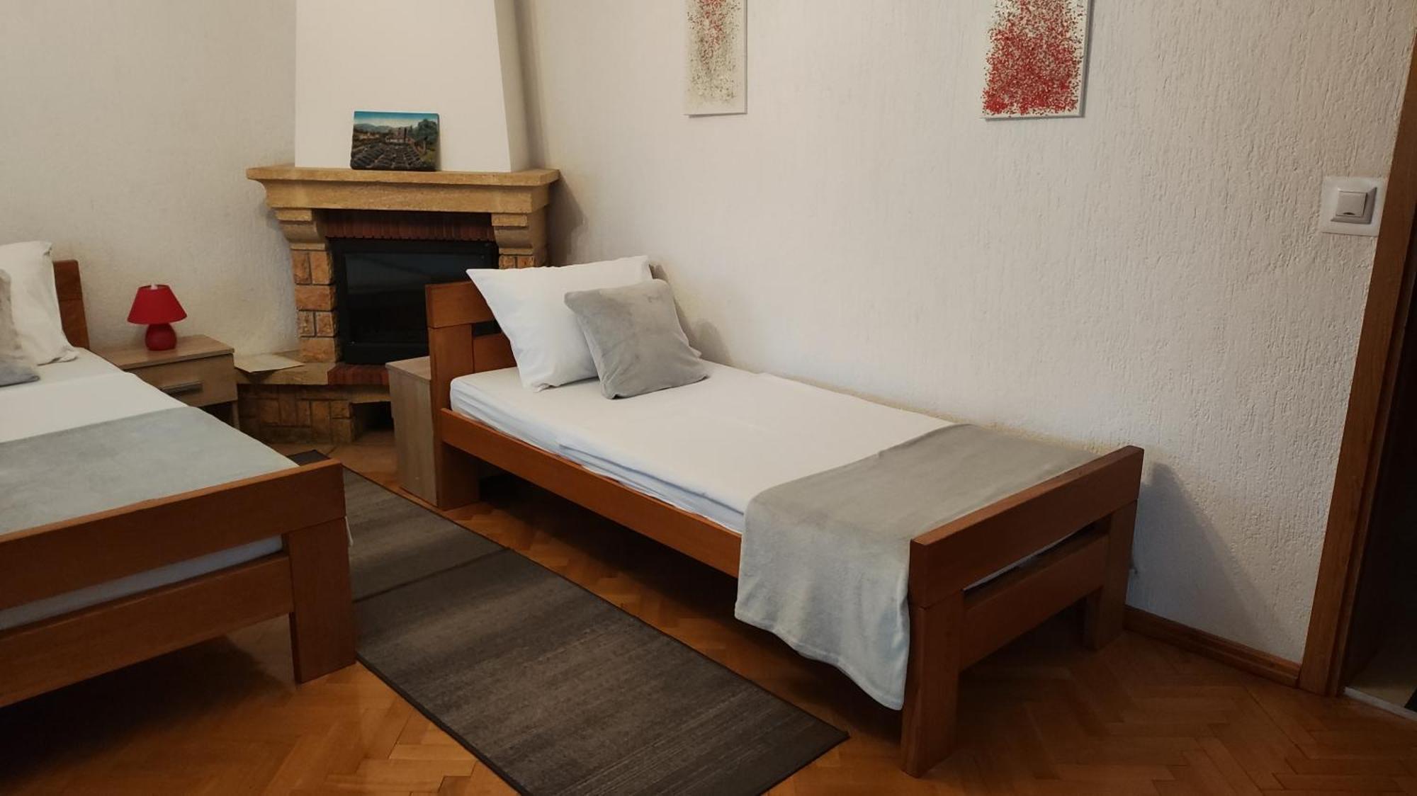 House Bogovic Appartement Karlovac Buitenkant foto